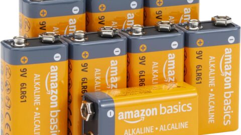 Amazon Basics 8-pack of 9 volt alkaline batteries